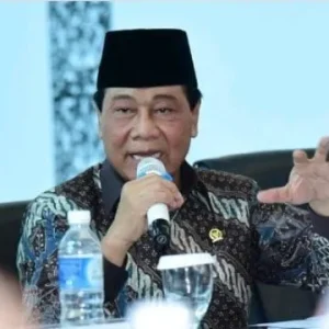 Anggota-DPR-RI-Fraksi-Partai-Gerindra-Laksdya-TNI-Purn-Moekhlas-Sidik-Dok.-Suarapantau